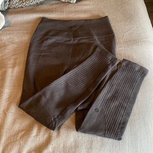 Lulu lemon dark gray leggings